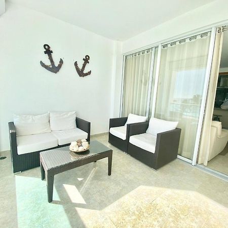 Marbella 2Bedroom Beachfrom Apt San Pedro de Macorís Eksteriør billede